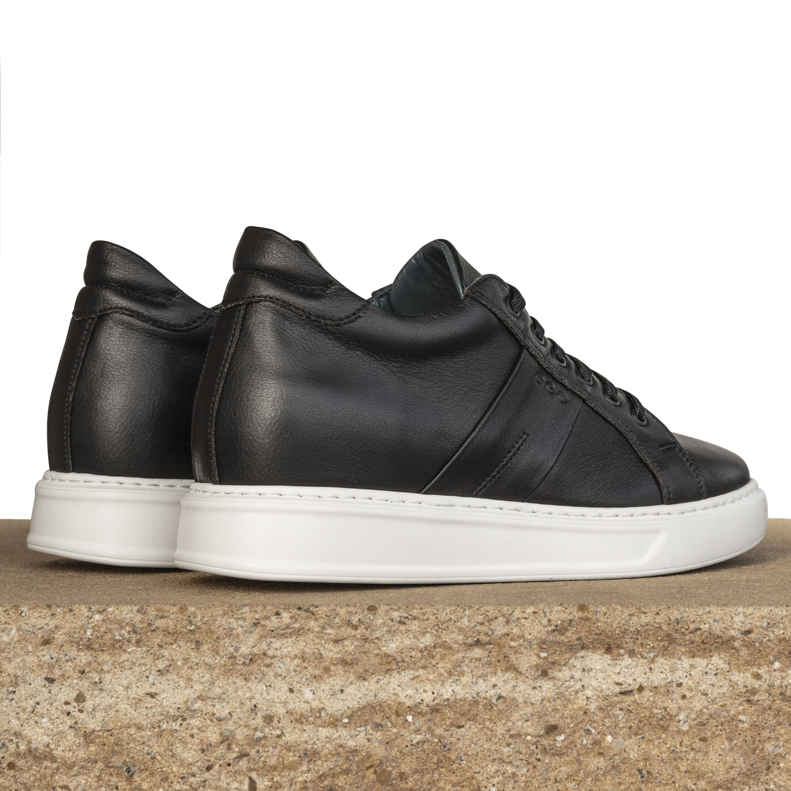 LEO cały czarny (3)